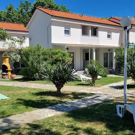 Ferienwohnung Fuer 4 Personen Ca 53 Qm In Baska, Kvarner Bucht Krk - B44381 *