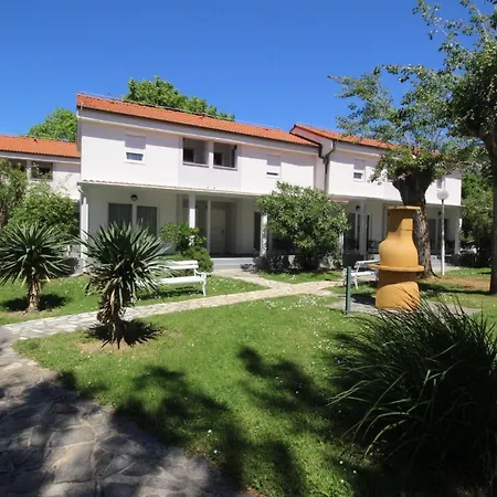 Ferienwohnung Fuer 4 Personen Ca 53 Qm In Baska, Kvarner Bucht Krk - B44381 Apartment Baska (Krk)